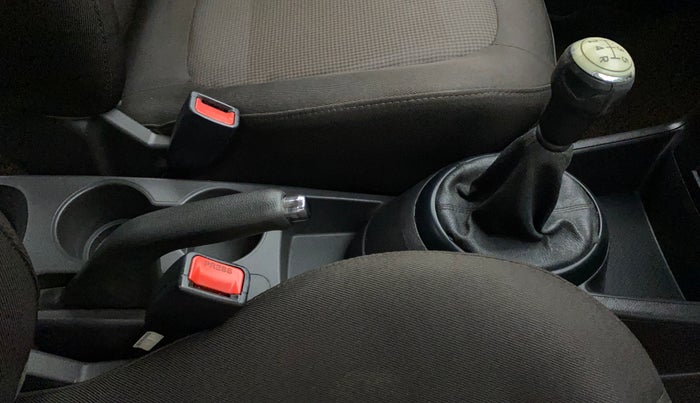 2012 Hyundai i20 SPORTZ 1.2, Petrol, Manual, 1,08,263 km, Gear Lever