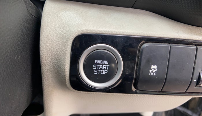 2021 KIA SONET HTX 1.0 IMT, Petrol, Manual, 77,342 km, Keyless Start/ Stop Button