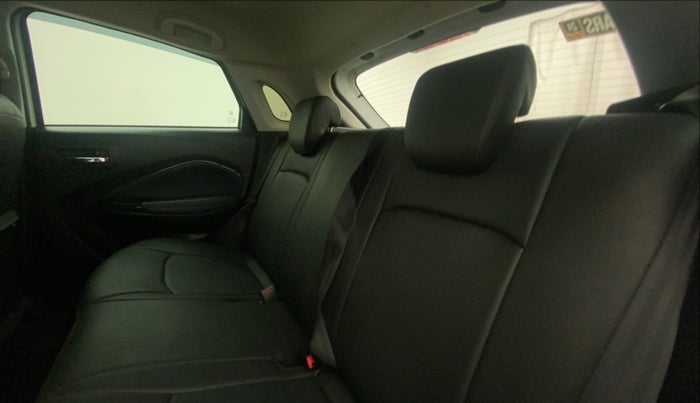 2022 Maruti Baleno ALPHA PETROL 1.2, Petrol, Manual, 26,021 km, Right Side Rear Door Cabin