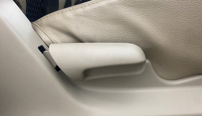 2016 Maruti Celerio VXI AMT (O), Petrol, Automatic, 94,588 km, Driver Side Adjustment Panel