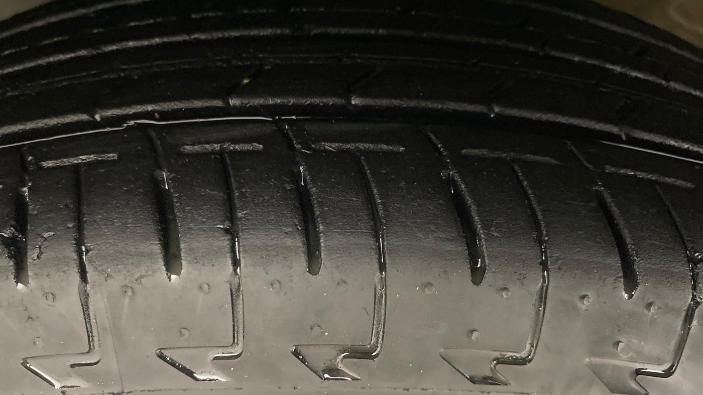 2021 Maruti Celerio ZXI AMT, Petrol, Automatic, 17,157 km, Left Front Tyre Tread