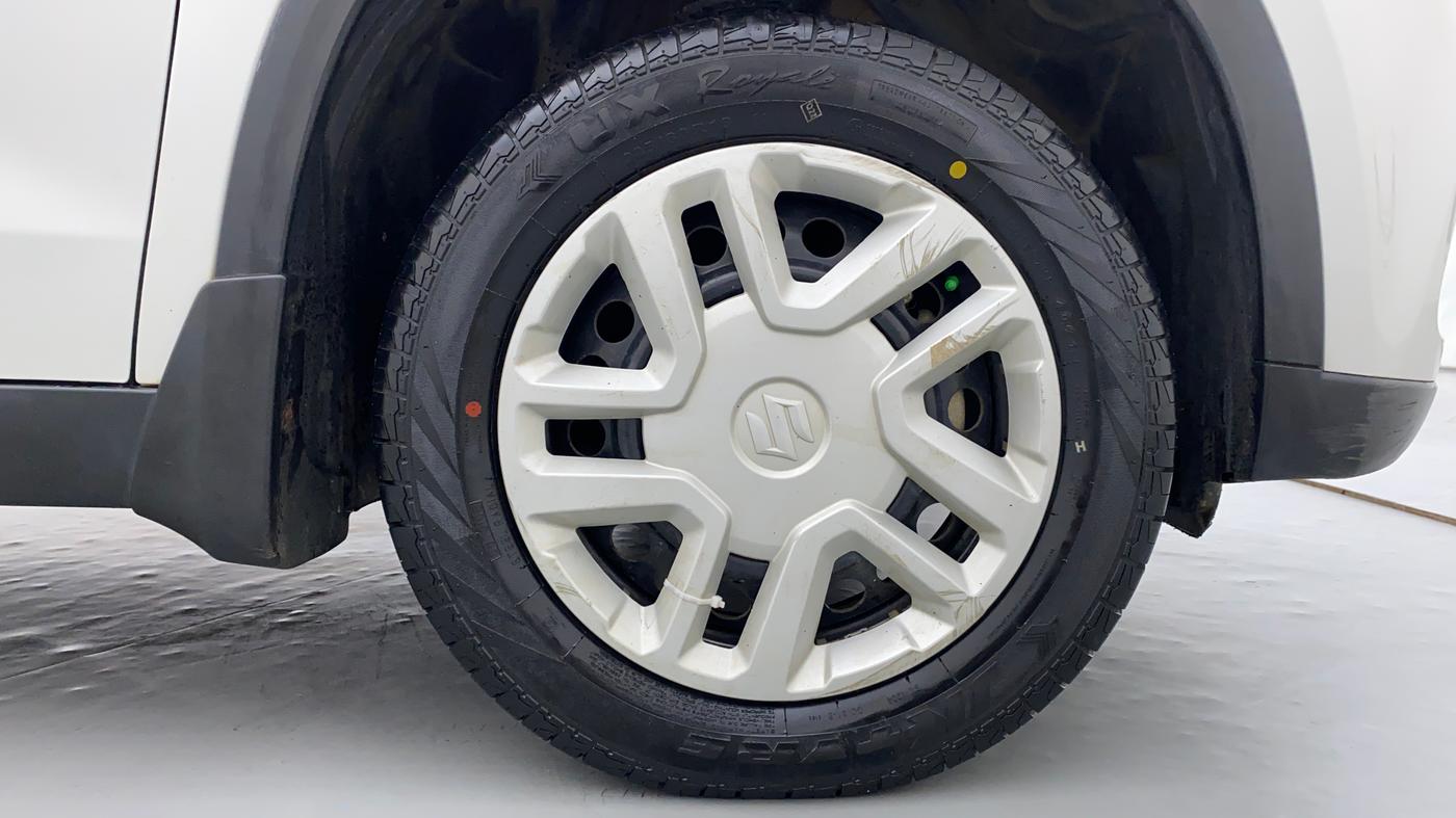 2018 Maruti Vitara Brezza VDI AMT, Diesel, Automatic, 40,385 km, Right Front Tyre