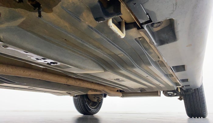 2018 Maruti Vitara Brezza VDI AMT, Diesel, Automatic, 40,385 km, Front left underbody view