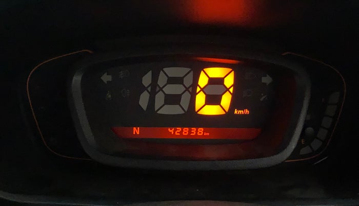 2017 Renault Kwid RXT 1.0 AMT, Petrol, Automatic, 42,888 km, Odometer Image