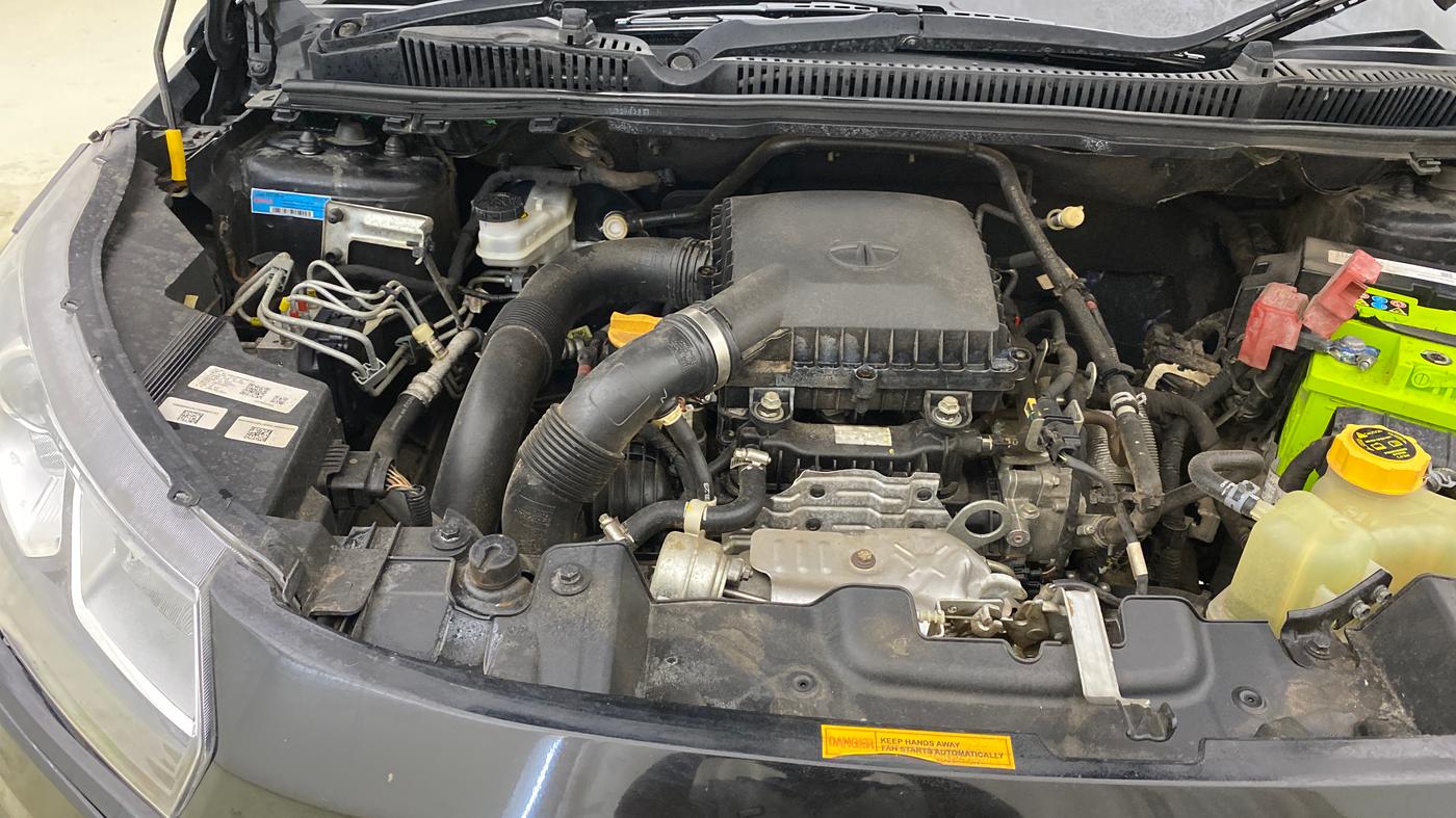 2023 Tata NEXON XZA PLUS (L) DARK EDITION, Petrol, Automatic, 35,984 km, Engine View - Right