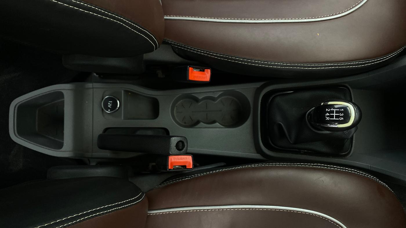 2017 Tata TIGOR XZ (O) PETROL, Petrol, Manual, 63,640 km, Gear Lever