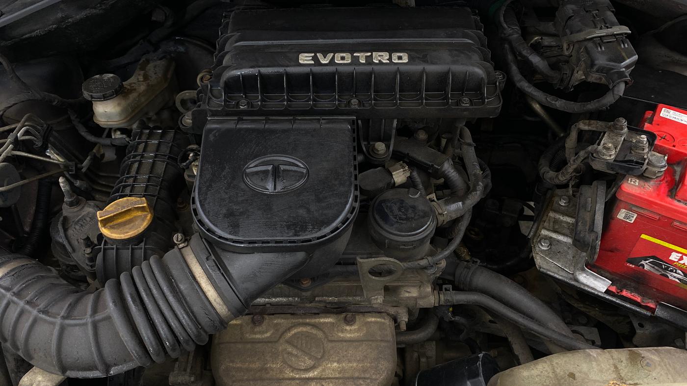 2017 Tata TIGOR XZ (O) PETROL, Petrol, Manual, 63,640 km, Engine View