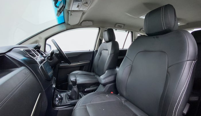 2017 Tata Hexa Varicor 400 XT, Diesel, Manual, 99,991 km, Right Side Front Door Cabin