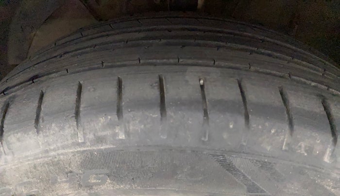 2019 Maruti Baleno RS 1.0 PETROL, Petrol, Manual, 40,555 km, Left Front Tyre Tread
