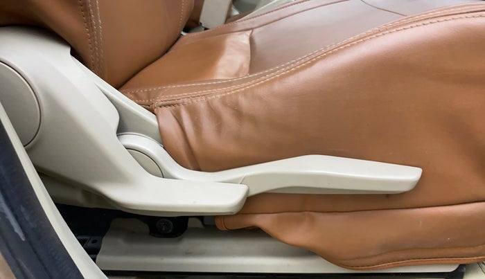 2017 Maruti Dzire ZDI AMT, Diesel, Automatic, 67,491 km, Driver Side Adjustment Panel