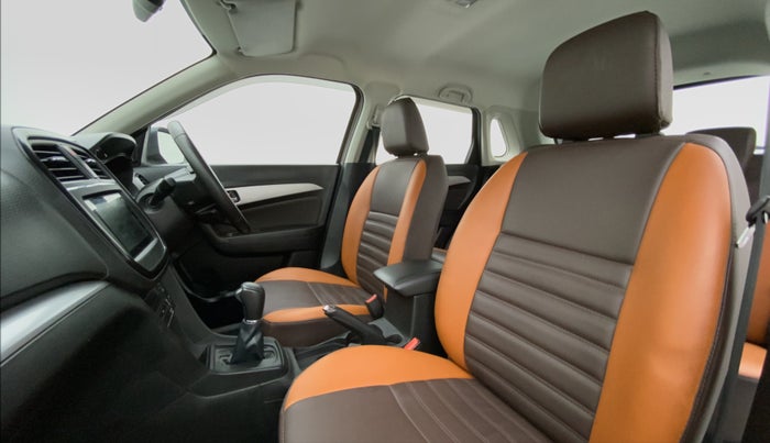 2020 Toyota URBAN CRUISER PREMIUM DUAL TONE AT, Petrol, Automatic, 15,872 km, Right Side Front Door Cabin