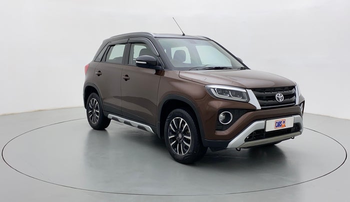 2020 Toyota URBAN CRUISER PREMIUM DUAL TONE AT, Petrol, Automatic, 15,872 km, Right Front Diagonal
