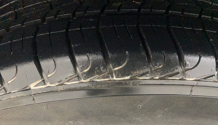 2021 Mahindra BOLERO NEO N10 R, Diesel, Manual, 14,978 km, Right Rear Tyre Tread