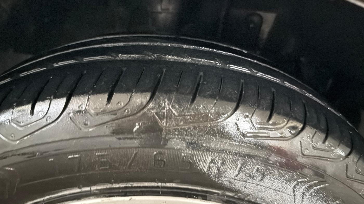 2016 Honda City 1.5L I-VTEC V MT, Petrol, Manual, 72,073 km, Right Front Tyre Tread