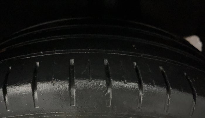 2018 Maruti Baleno ZETA PETROL 1.2, Petrol, Manual, 74,611 km, Left Rear Tyre Tread