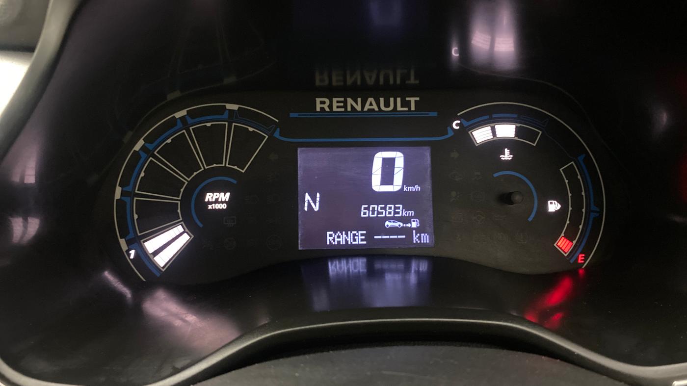 2021 Renault TRIBER RXZ AMT DUAL TONE, Petrol, Automatic, 60,557 km, Odometer Image
