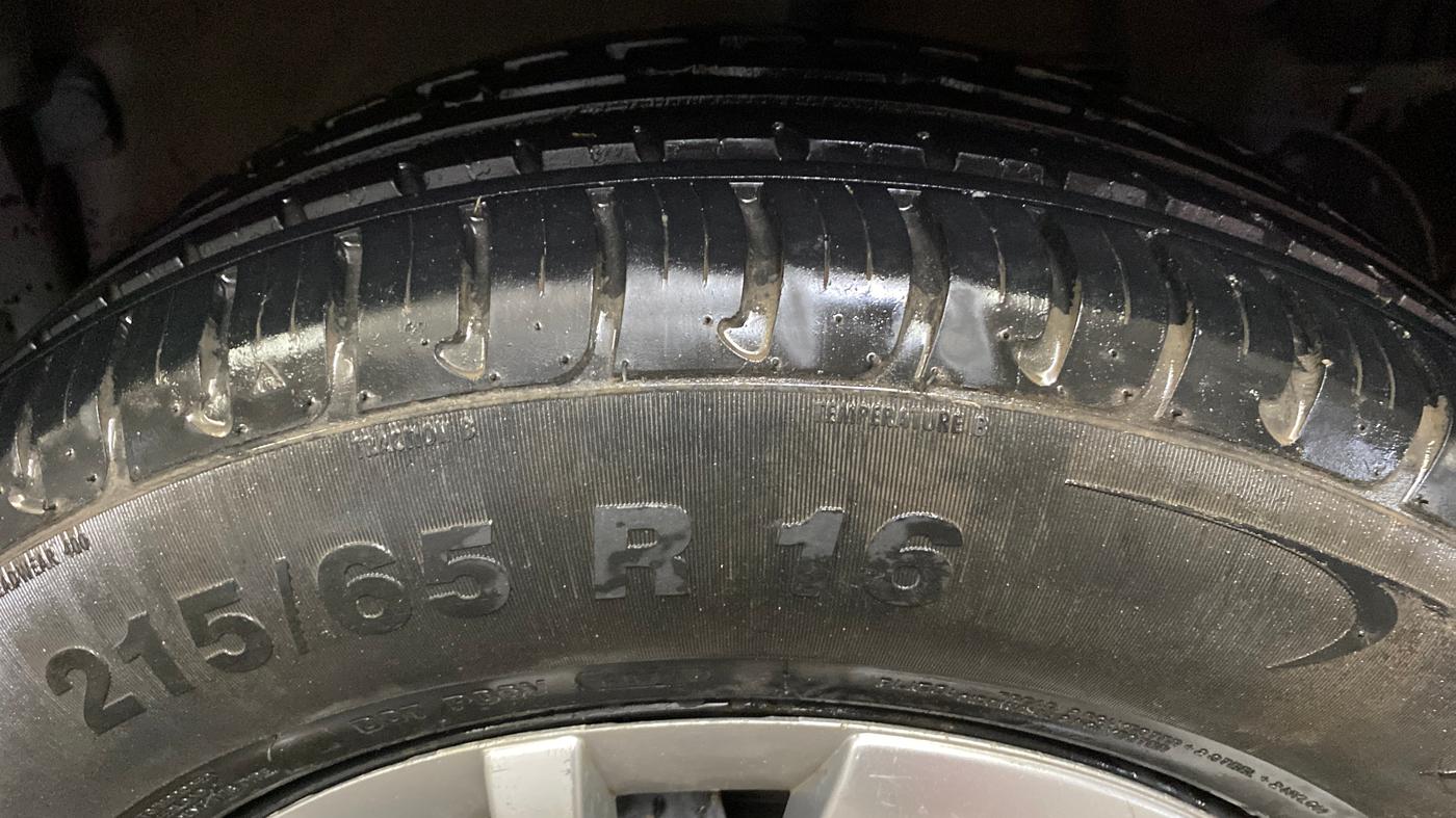 2014 Nissan Terrano XL (P), Petrol, Manual, 82,428 km, Left Rear Tyre Tread