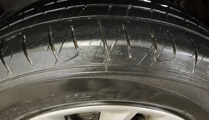 2014 Nissan Terrano XL (P), Petrol, Manual, 82,428 km, Right Rear Tyre Tread