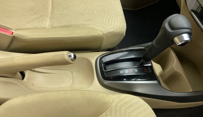 2013 Honda City 1.5L I-VTEC S AT, Petrol, Automatic, 56,418 km, Gear Lever