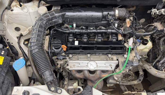 2023 Maruti Swift VXI AMT, Petrol, Automatic, 57,055 km, Engine View - Right