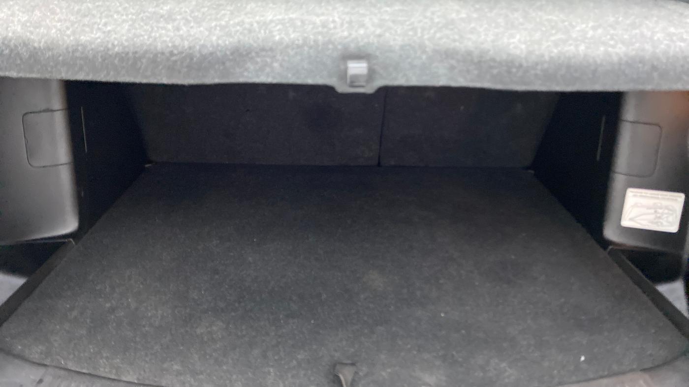 2016 Maruti S Cross ZETA 1.3, Diesel, Manual, 42,360 km, Boot Inside