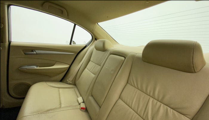 2011 Honda City 1.5L I-VTEC V EXCLUSIVE, Petrol, Manual, 88,114 km, Right Side Rear Door Cabin