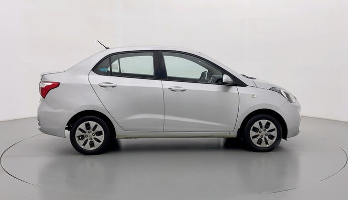 2018 Hyundai Xcent E PLUS, Petrol, Manual, 47,188 km, Right Side View