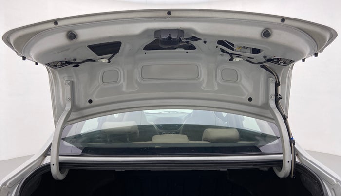 2018 Hyundai Xcent E PLUS, Petrol, Manual, 47,188 km, Boot Door Open
