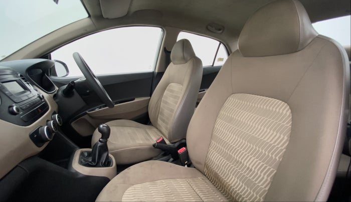 2018 Hyundai Xcent E PLUS, Petrol, Manual, 47,188 km, Right Side Front Door Cabin