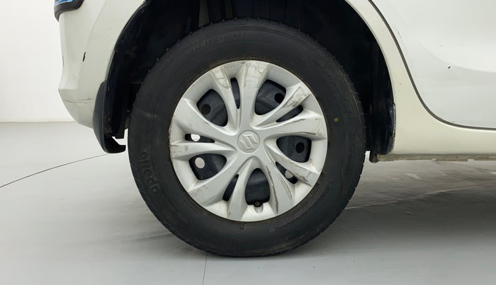 2018 Maruti Swift VXI AMT D, Petrol, Automatic, 36,155 km, Right Rear Wheel