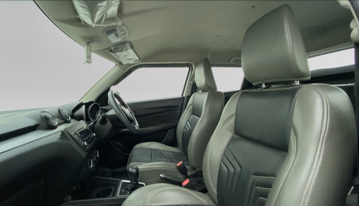 2018 Maruti Swift VXI AMT D, Petrol, Automatic, 36,155 km, Right Side Front Door Cabin