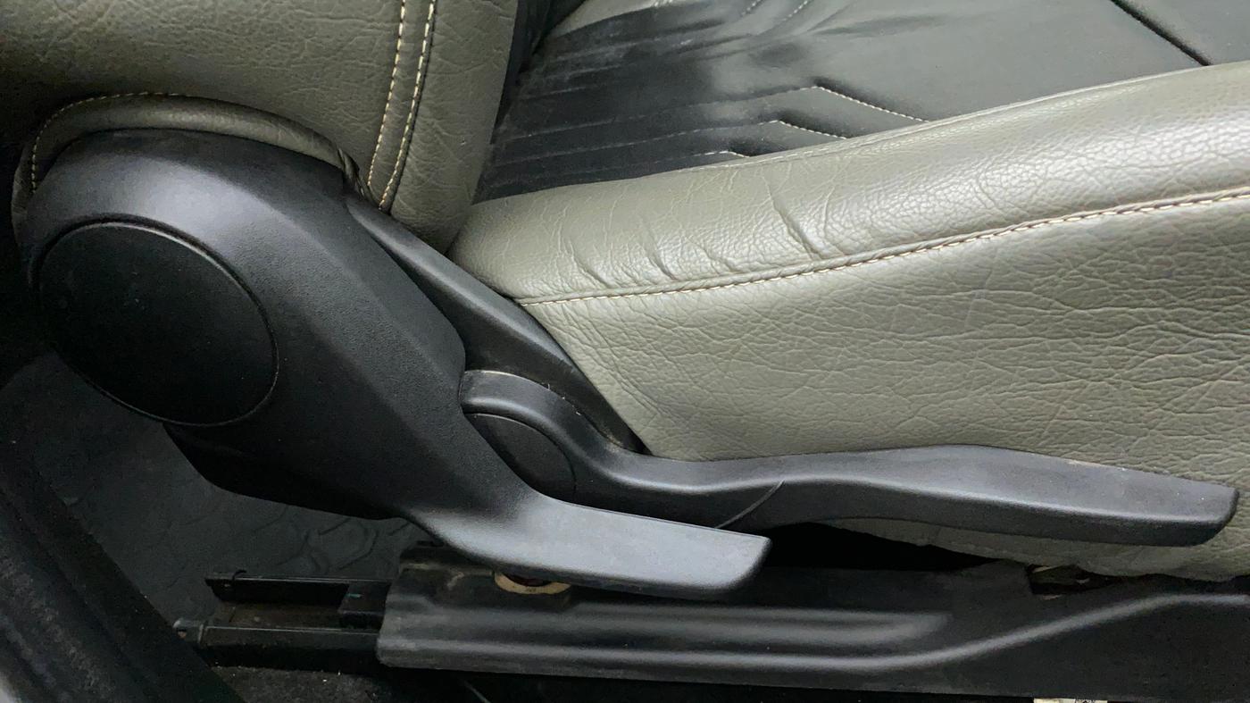 2018 Maruti Swift VXI AMT D, Petrol, Automatic, 36,155 km, Driver Side Adjustment Panel
