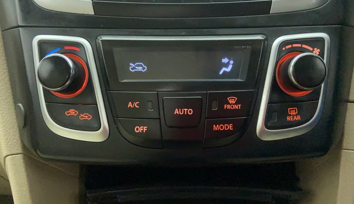 2014 Maruti Ciaz VDI PLUS, Diesel, Manual, 94,381 km, Automatic Climate Control