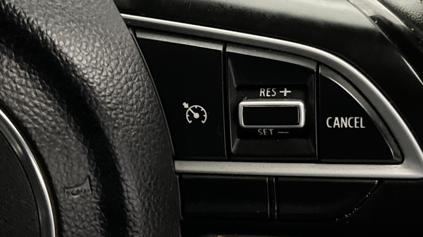 2024 Maruti Swift ZXI PLUS AMT, Petrol, Automatic, 3,813 km, Adaptive Cruise Control
