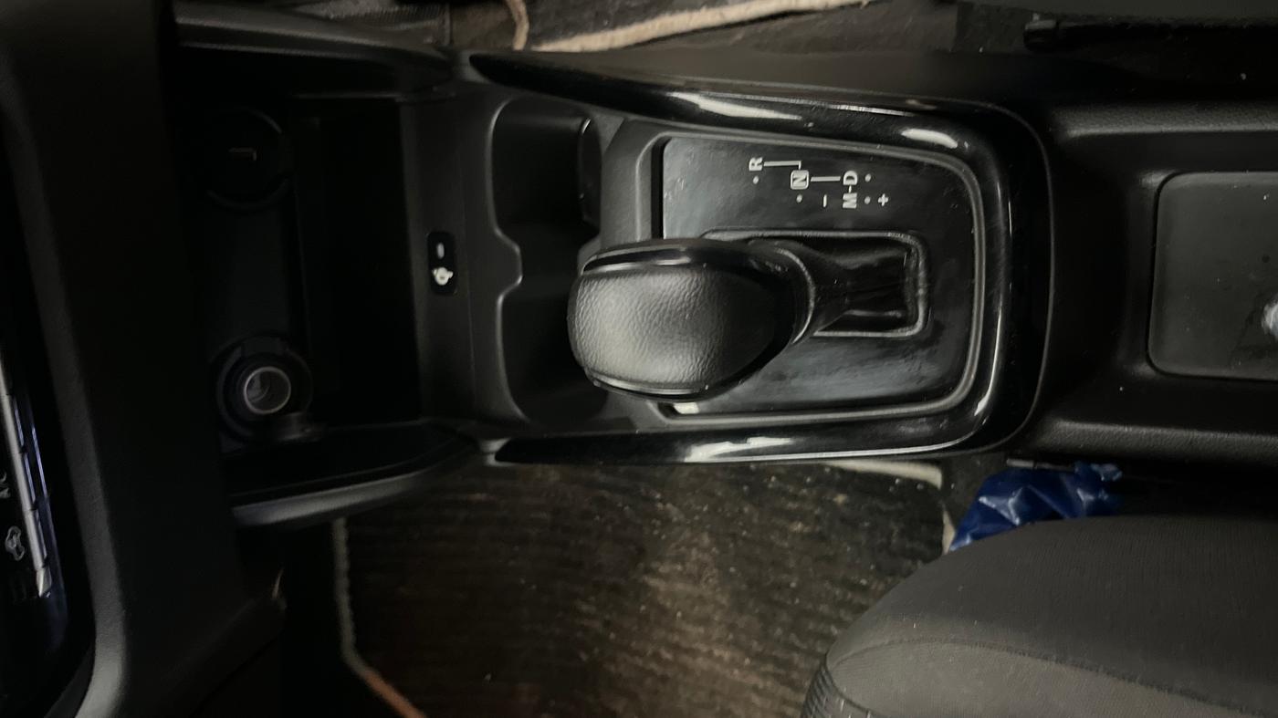 2024 Maruti Swift ZXI PLUS AMT, Petrol, Automatic, 3,813 km, Gear Lever