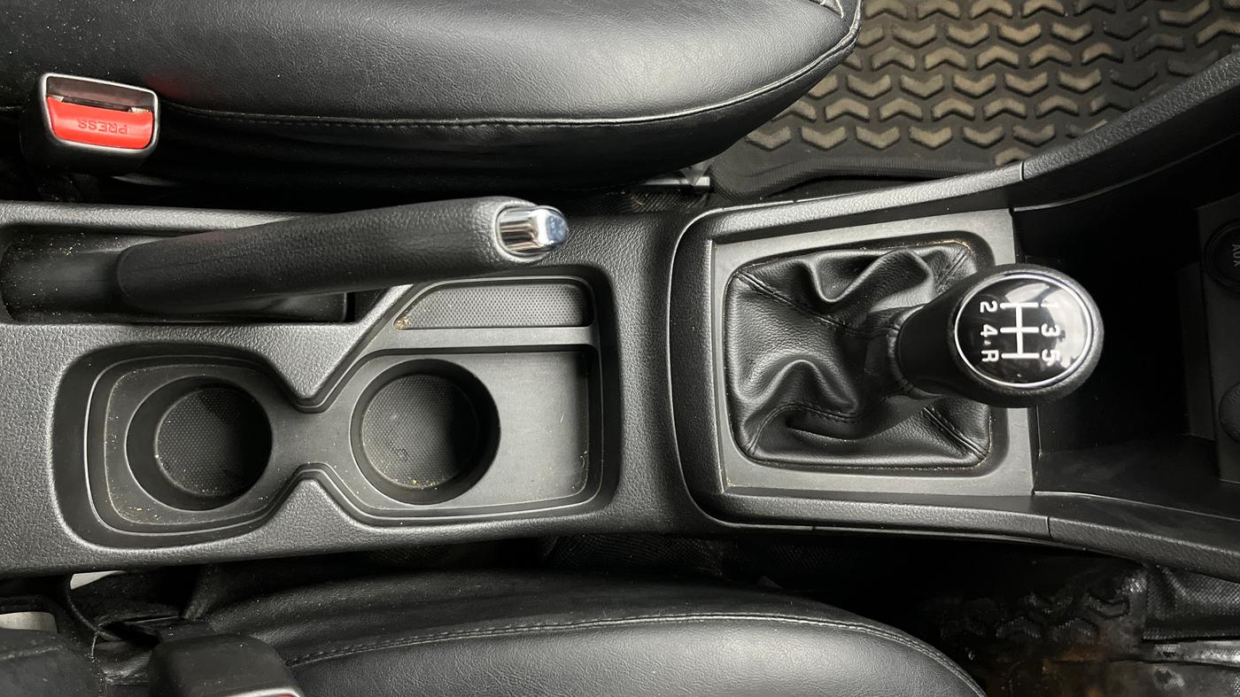 2022 Maruti Vitara Brezza ZXI PLUS, Petrol, Manual, 54,890 km, Gear Lever