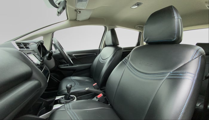 2018 Honda Jazz 1.5 VX I DTEC, Diesel, Manual, 28,655 km, Right Side Front Door Cabin