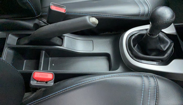 2018 Honda Jazz 1.5 VX I DTEC, Diesel, Manual, 28,655 km, Gear Lever