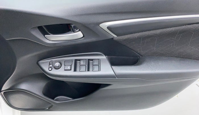 2018 Honda Jazz 1.5 VX I DTEC, Diesel, Manual, 28,655 km, Driver Side Door Panels Control