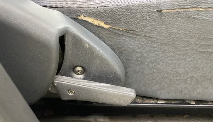 2014 Maruti Alto 800 LXI, Petrol, Manual, 38,566 km, Driver Side Adjustment Panel