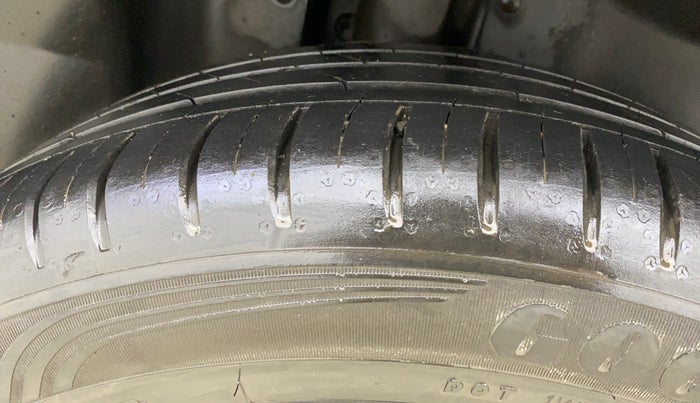 2021 MG HECTOR SHARP HYBRID 1.5 PETROL, Petrol, Manual, 46,670 km, Right Rear Tyre Tread