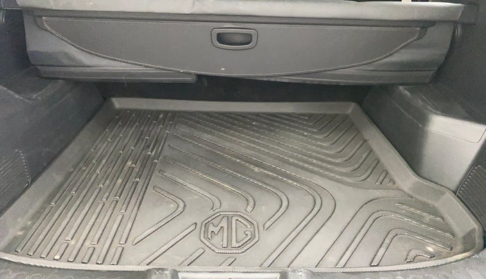 2021 MG HECTOR SHARP HYBRID 1.5 PETROL, Petrol, Manual, 46,670 km, Boot Inside