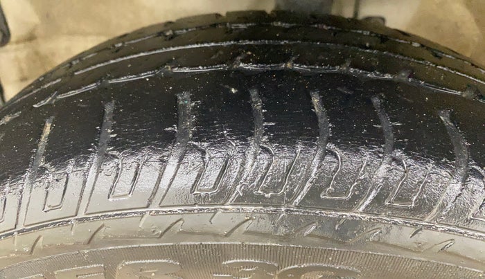 2018 Maruti Wagon R 1.0 VXI, Petrol, Manual, 40,285 km, Left Front Tyre Tread