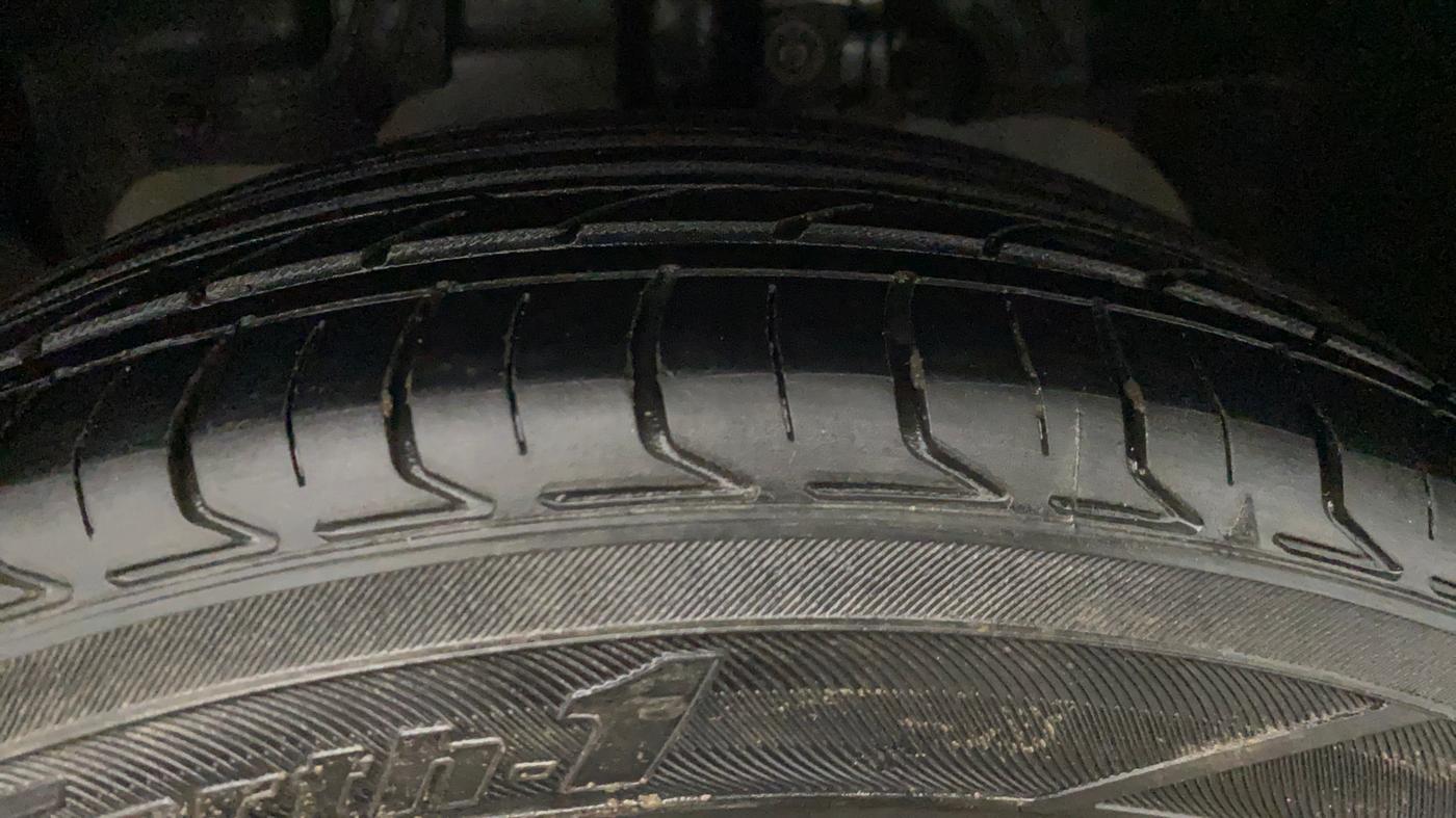 2021 Ford FREESTYLE TITANIUM 1.2 PETROL, Petrol, Manual, 70,813 km, Left Front Tyre Tread