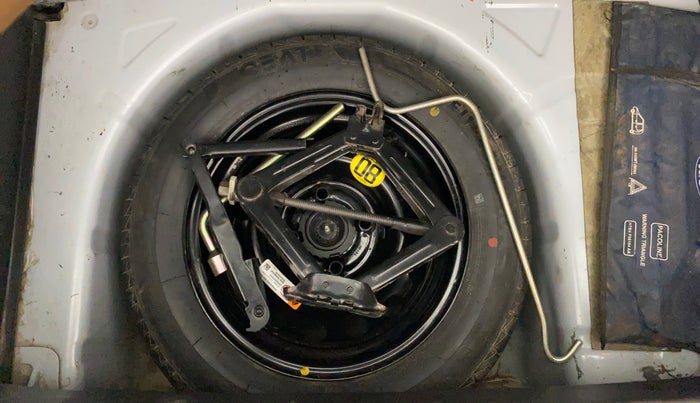 2021 Ford FREESTYLE TITANIUM 1.2 PETROL, Petrol, Manual, 70,813 km, Spare Tyre