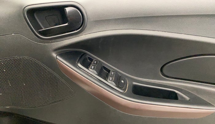 2021 Ford FREESTYLE TITANIUM 1.2 PETROL, Petrol, Manual, 70,813 km, Driver Side Door Panels Control