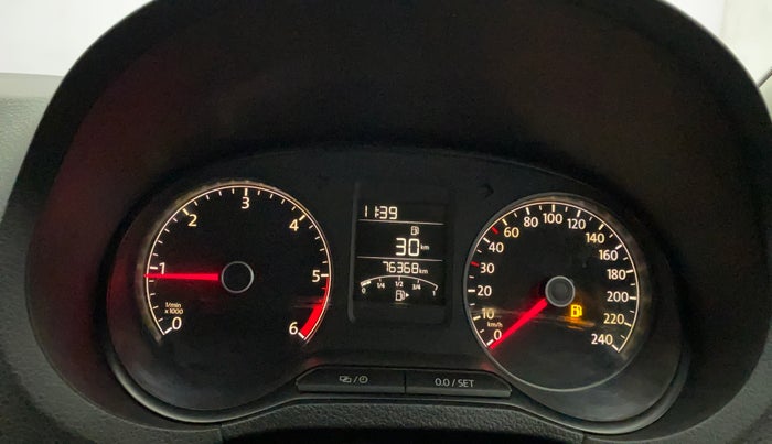 2018 Volkswagen Polo HIGHLINE PLUS 1.5 16 ALLOY, Diesel, Manual, 76,350 km, Odometer Image