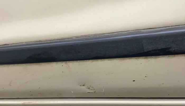 2012 Maruti Alto K10 VXI, Petrol, Manual, 30,281 km, Front passenger door - Slightly dented
