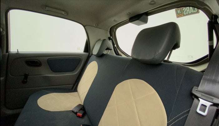 2012 Maruti Alto K10 VXI, Petrol, Manual, 30,281 km, Right Side Rear Door Cabin