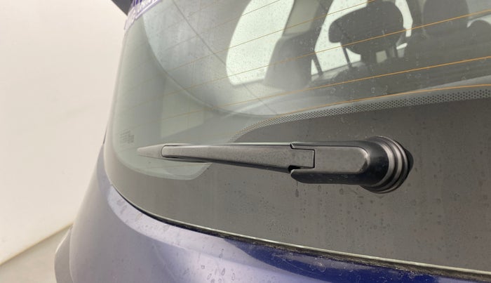 2022 Tata Safari XTA PLUS, Diesel, Automatic, 63,089 km, Rear Wiper